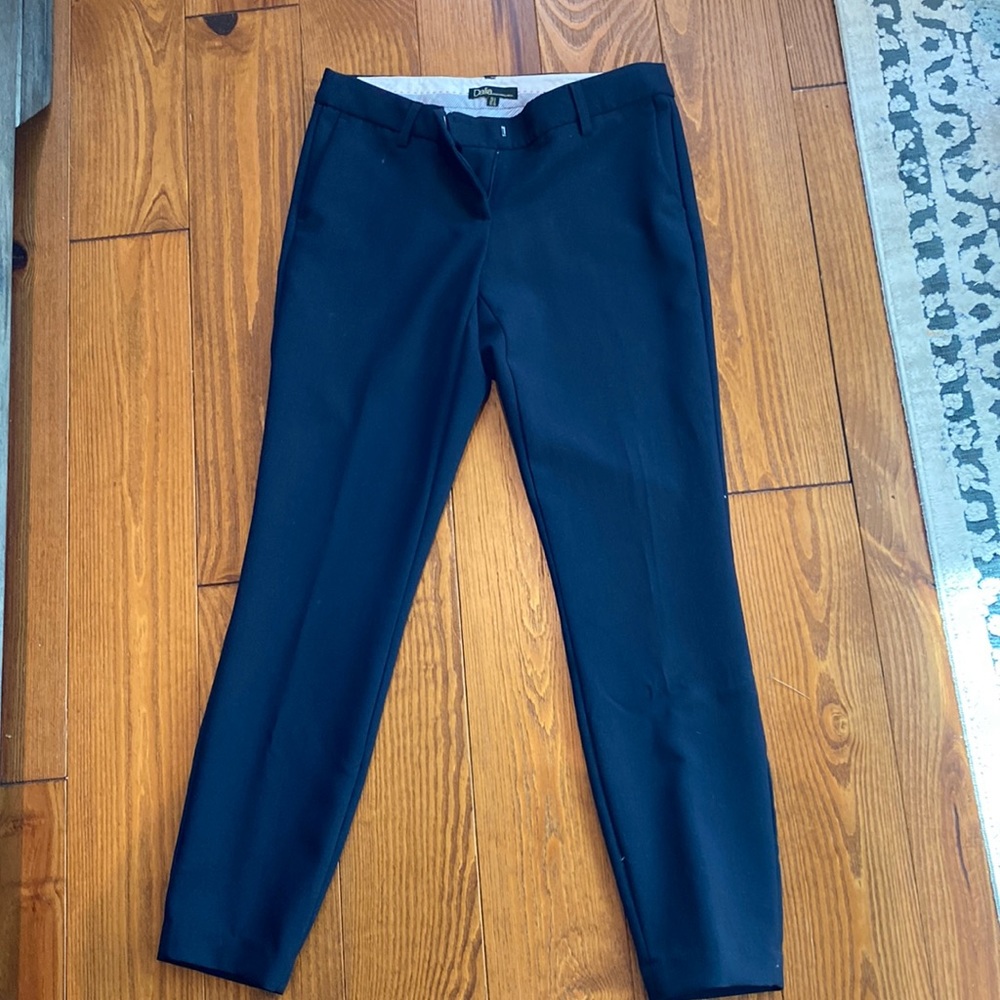 Dalia Navy blue dress pants! size 2